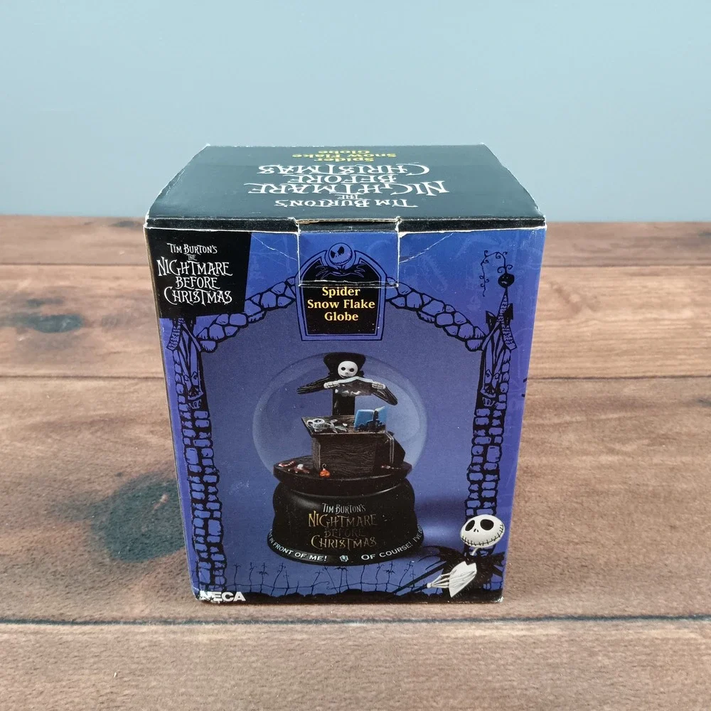 NECA Nightmare Before Christmas Spider Snow Flake Globe‎ Decoration New